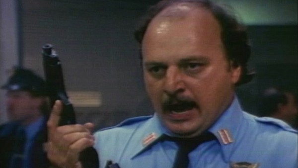 Крепкий орешек 2 (1990)